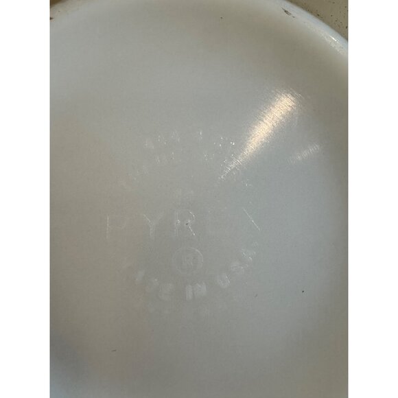 Vintage Pyrex 444  Sandalwood Mixing Bowl Beige & Blue Vintage USA Made Oval Des - Picture 8 of 12